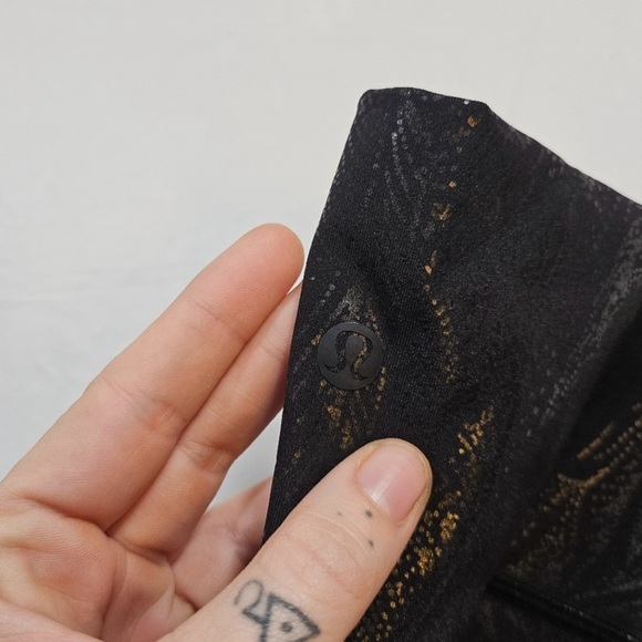 NWOT Lululemon Wunder Under High-Rise Tight 28" *Shine (Acclimatize Black Foil) - Picture 13 of 16